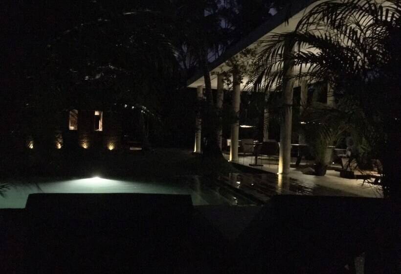 호텔 Kaju Green Eco Lodges