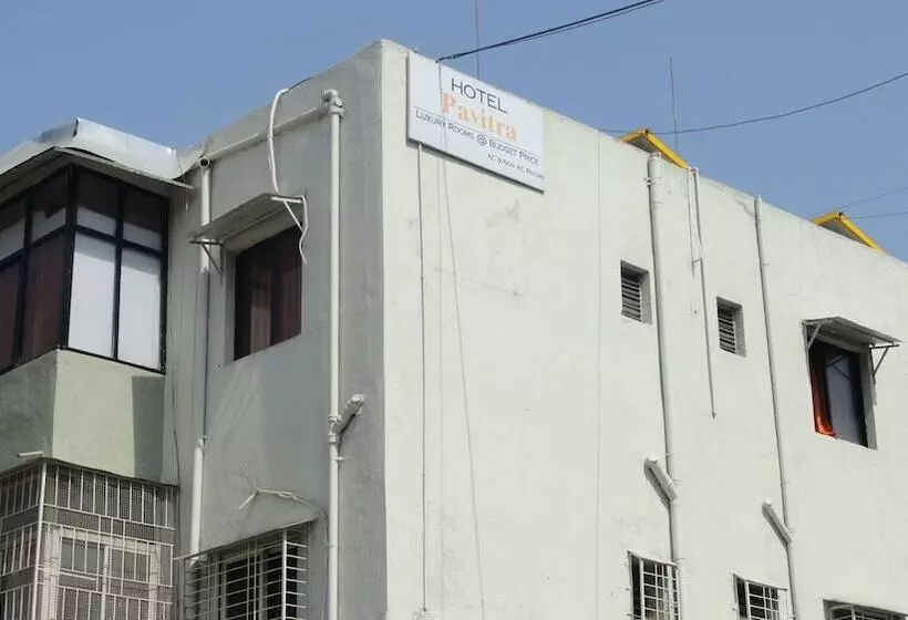 ホテル Pavitra