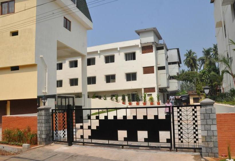 Отель Shivaprasad Grand