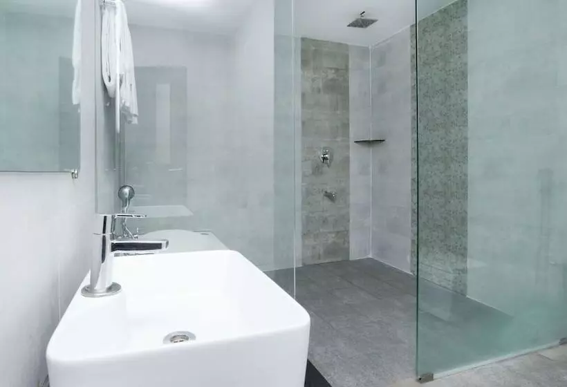 ホテル Treebo Sunrise Ig Road