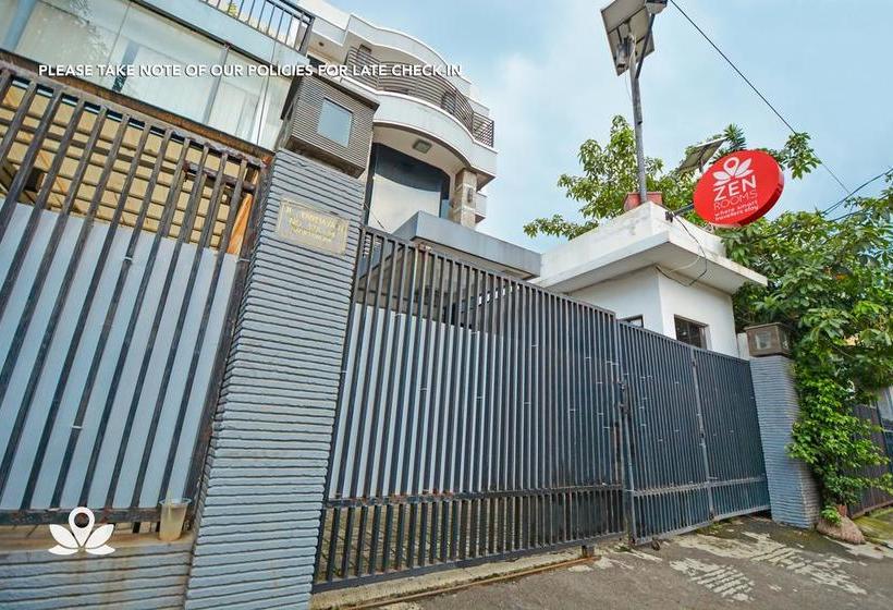 فندق Zen Rooms Radio Dalam