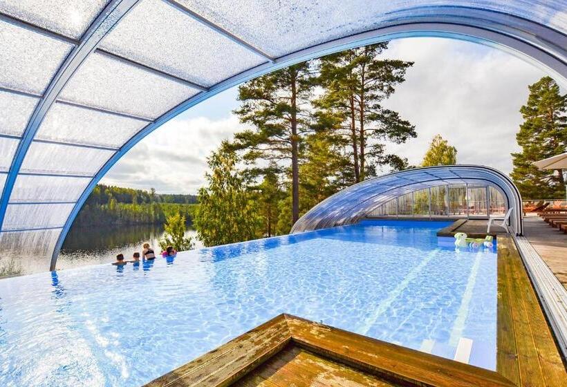 استراحتگاه årjäng Camping & Stugor Sommarvik