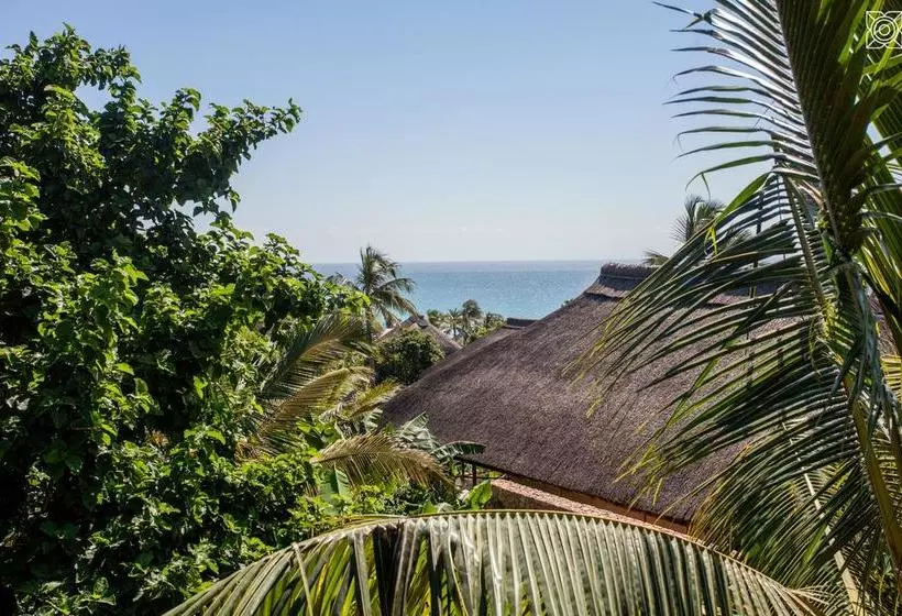 Lomakeskus Zuri Zanzibar