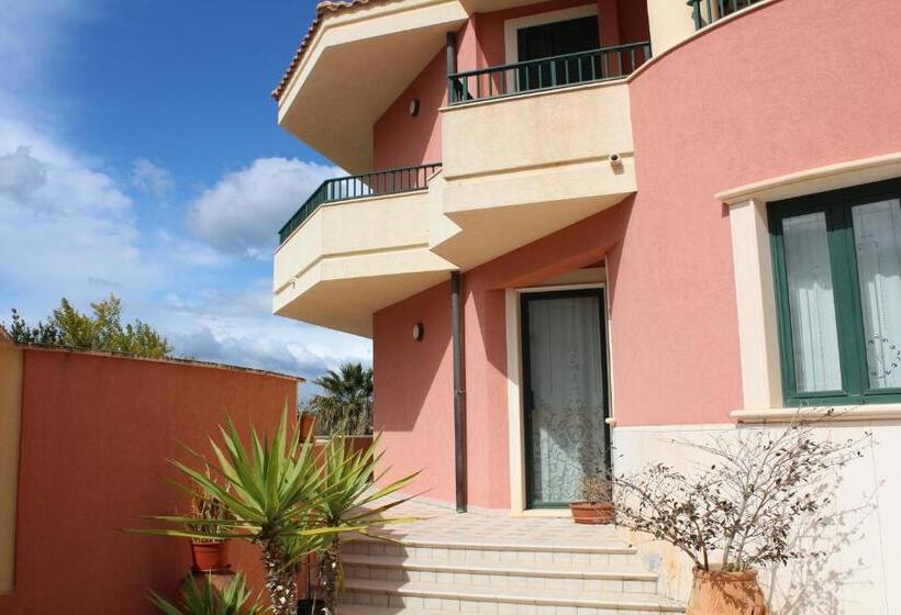 צימר Villa Orchidea