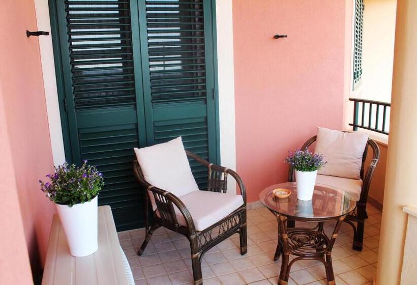 צימר Villa Orchidea