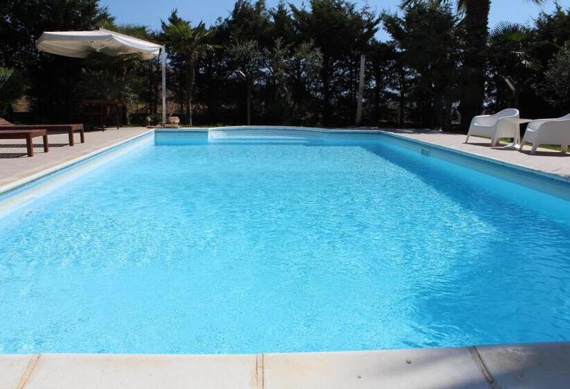 צימר Villa Orchidea