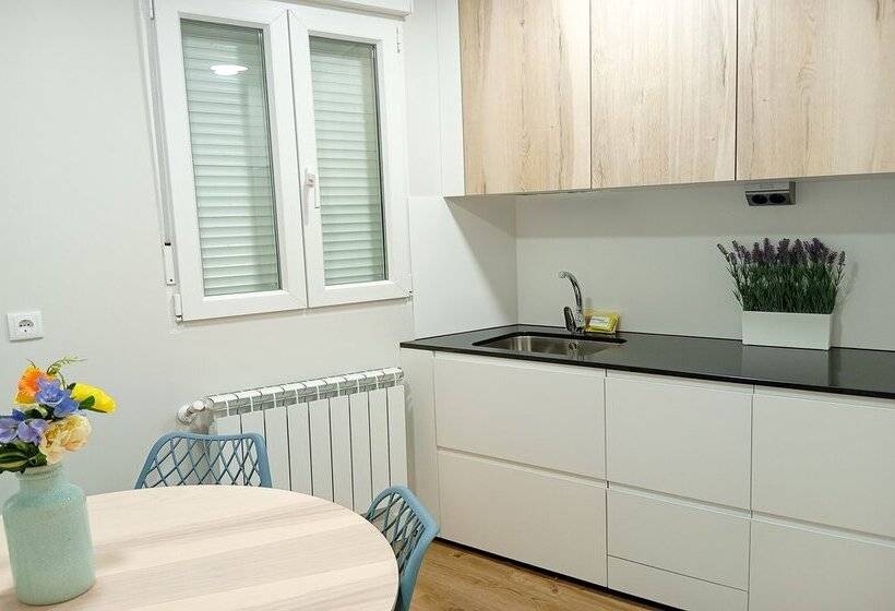 Apartamentos Marina Mar Vilagarcia 3000