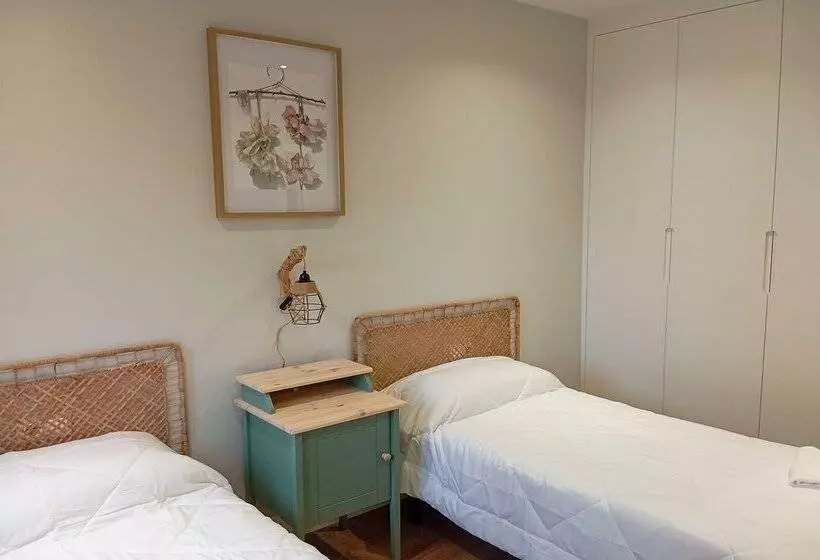 Apartamentos Marina Mar Vilagarcia 3000