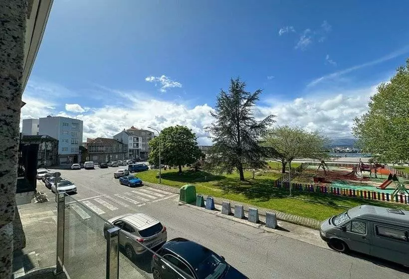 Apartamentos Marina Mar Vilagarcia 3000