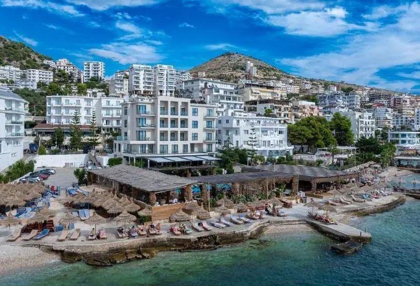 Grand Hotel Saranda