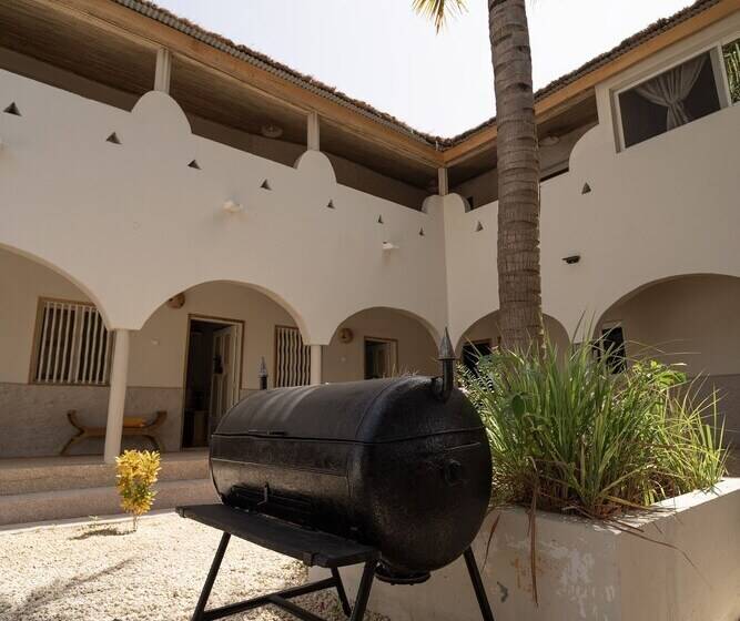 تختخواب و صبحانه La Teranga Toubacouta