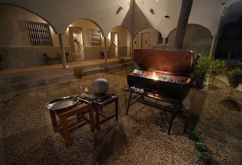 تختخواب و صبحانه La Teranga Toubacouta