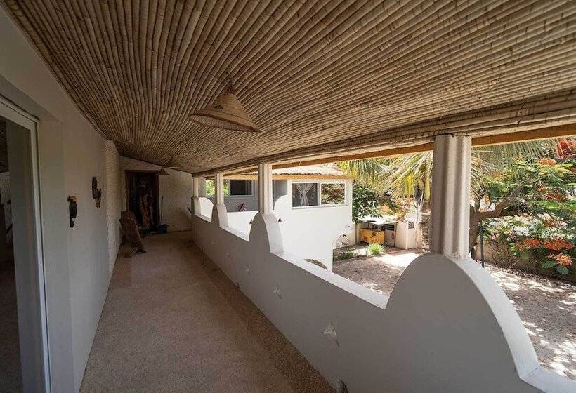 تختخواب و صبحانه La Teranga Toubacouta