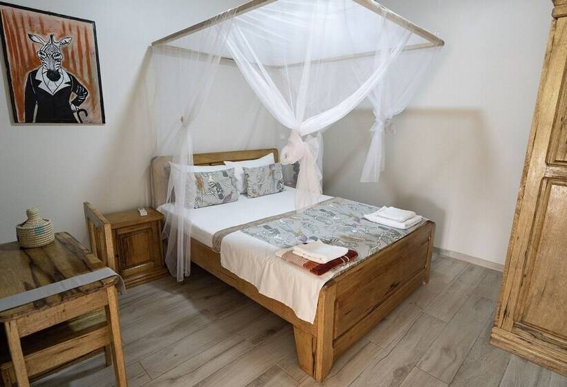 تختخواب و صبحانه La Teranga Toubacouta