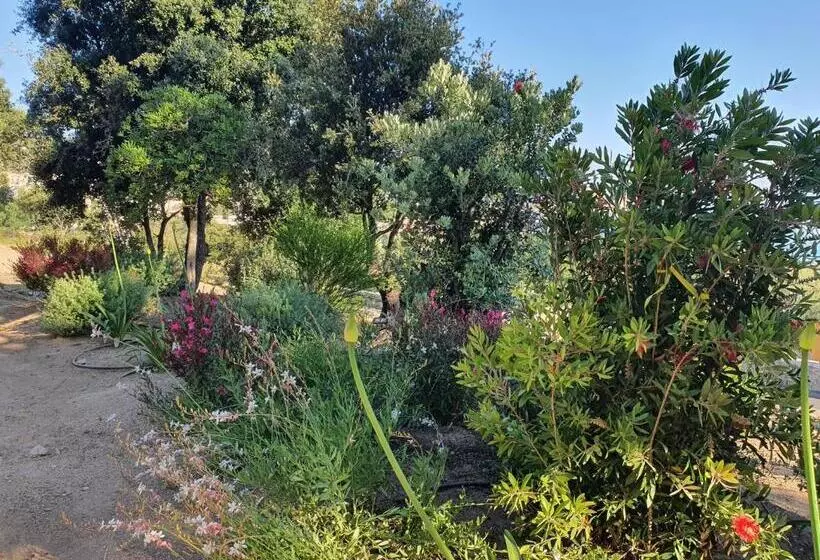 ホテル La Bergerie