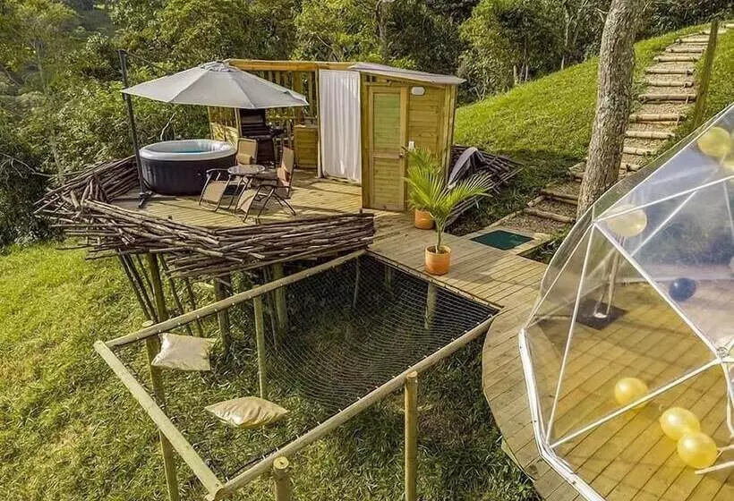 ホテル Yuva Glamping