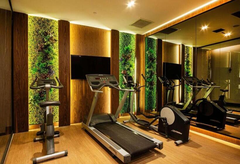 Levni Istanbul Hotel Handwritten Collection