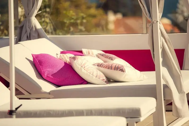 ホテル Chic Flats & Suites