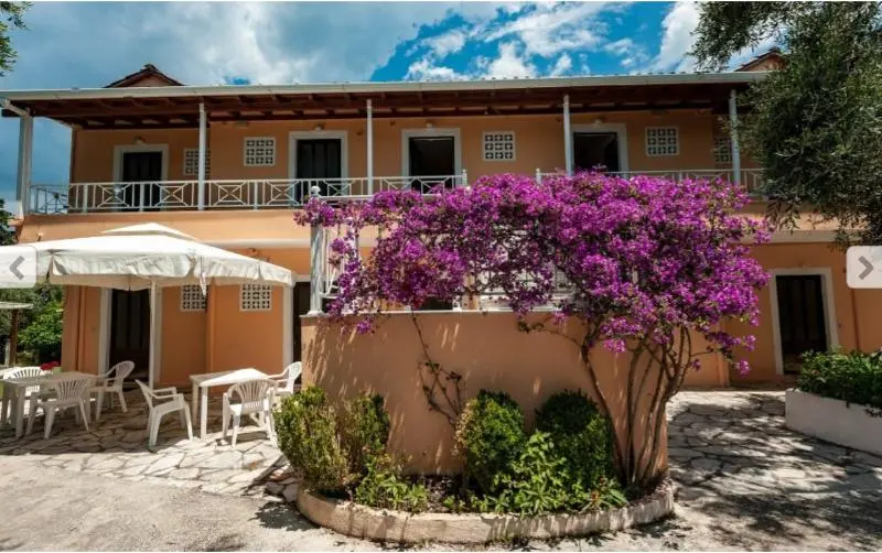 Hotelli Marilena Apartments & Studios