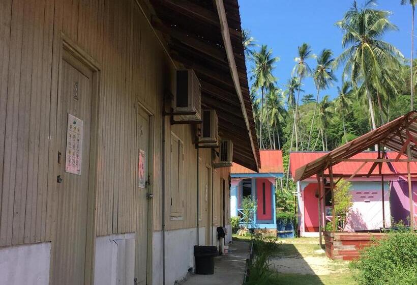 فندق صغير Quiver Dive Team Perhentian Dorm