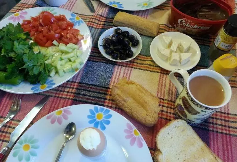 Areni Tavern B&b