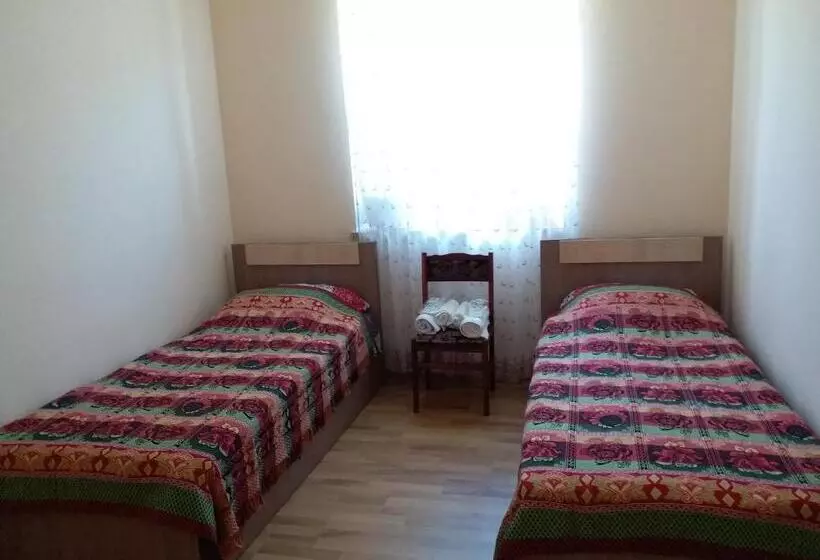 Areni Tavern B&b