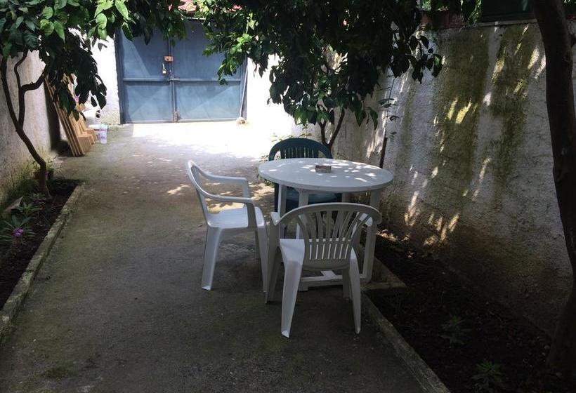 Bed and Breakfast Nina Guest House