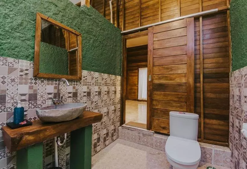 Devadav Hostel Nusa Lembongan