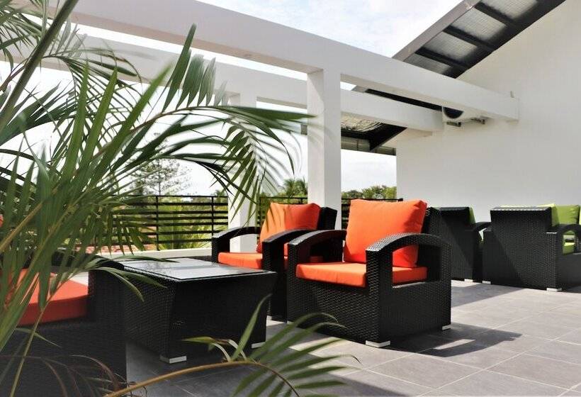 호텔 Daffodils Beach Negombo