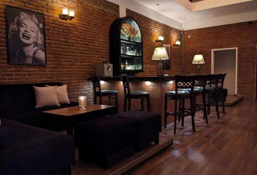 호텔 Daffodils Beach Negombo