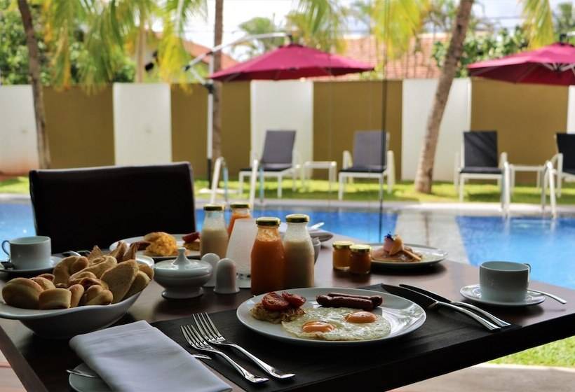 호텔 Daffodils Beach Negombo