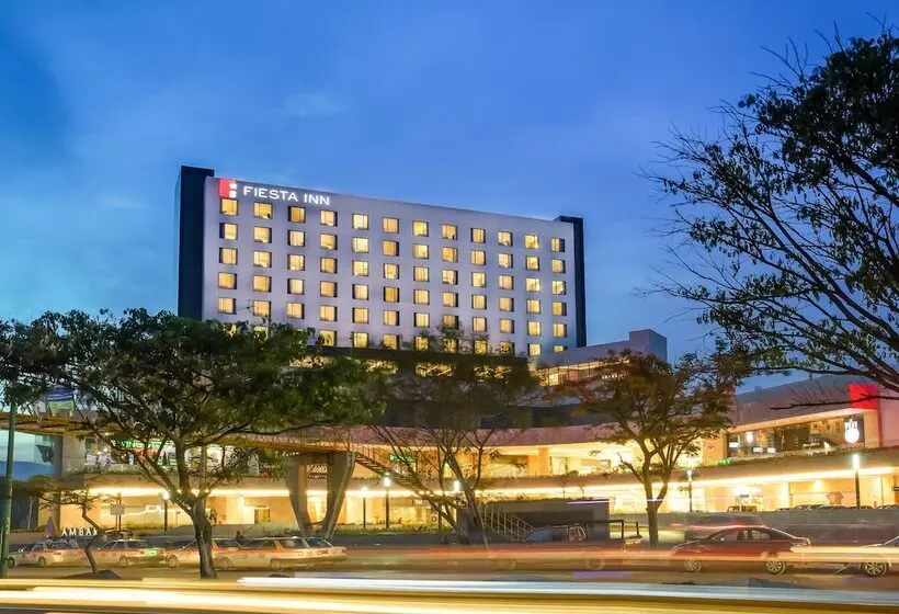 Hotelli Fiesta Inn Tuxtla Fashion Mall