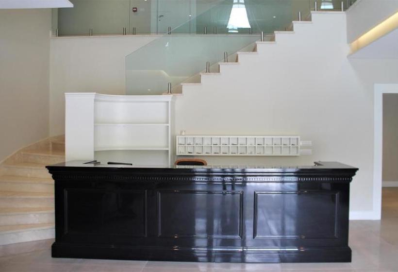 فندق Jurgen Resort