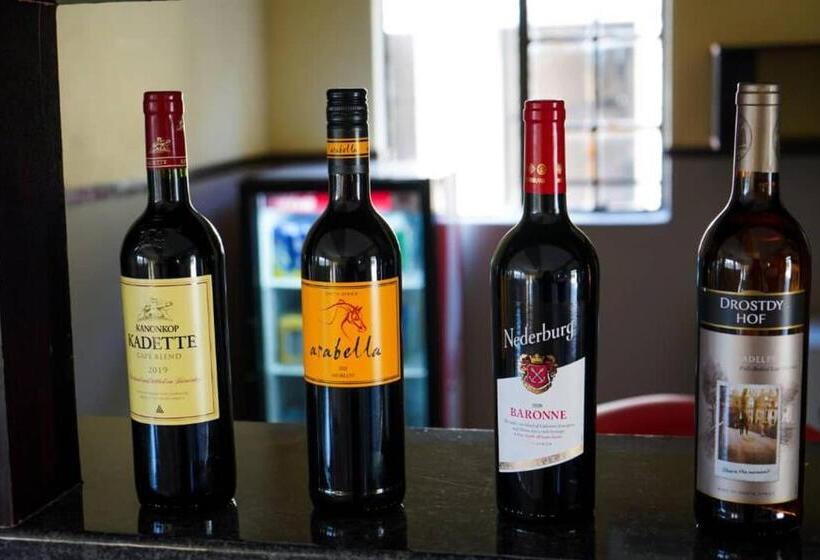 هتل River View Villa Self Catering