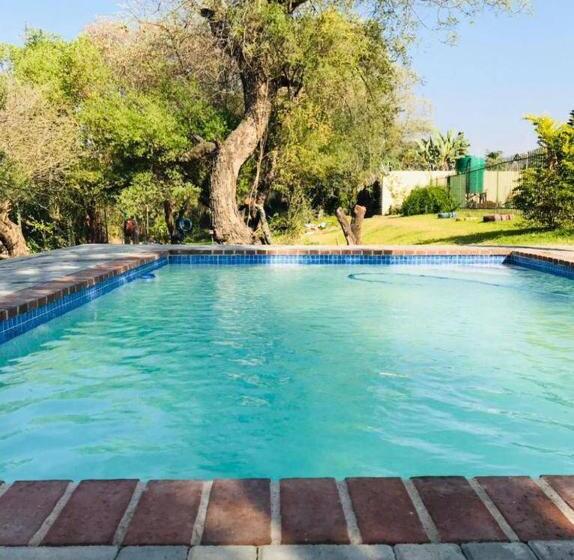 هتل River View Villa Self Catering