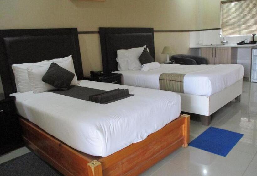 هتل River View Villa Self Catering