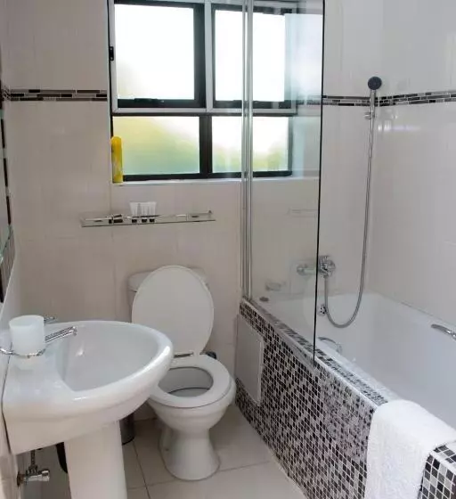 هتل River View Villa Self Catering