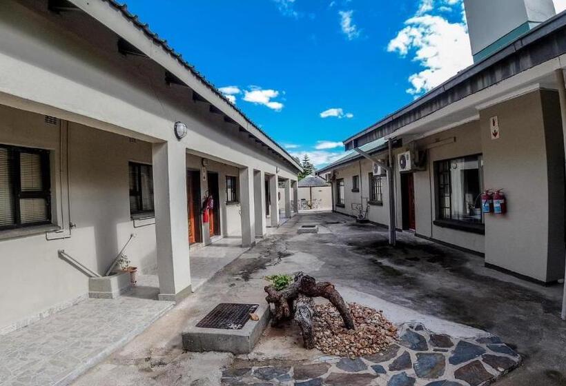 هتل River View Villa Self Catering