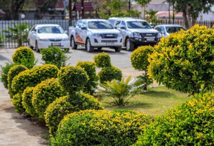 هتل River View Villa Self Catering