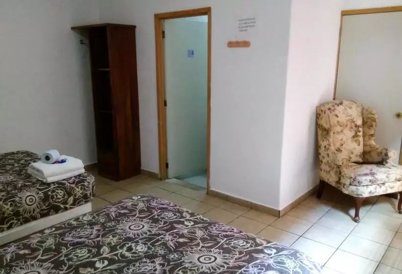 هتل Stone