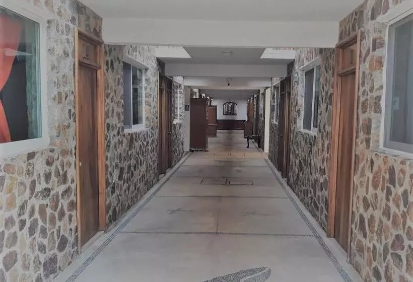 هتل Stone