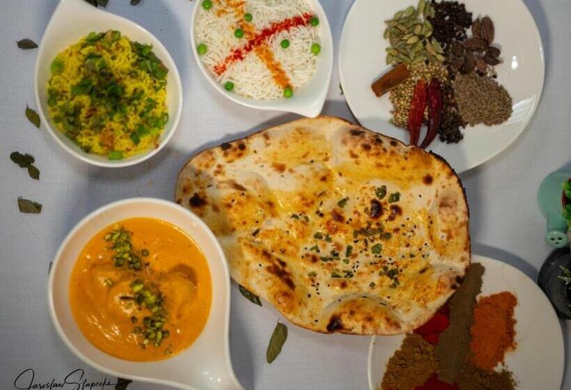 The Strand Hotel, The Former Residence Of Oscar Wilde