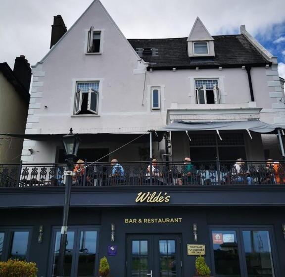 The Strand Hotel, The Former Residence Of Oscar Wilde