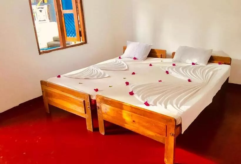Shashini Beach Resort