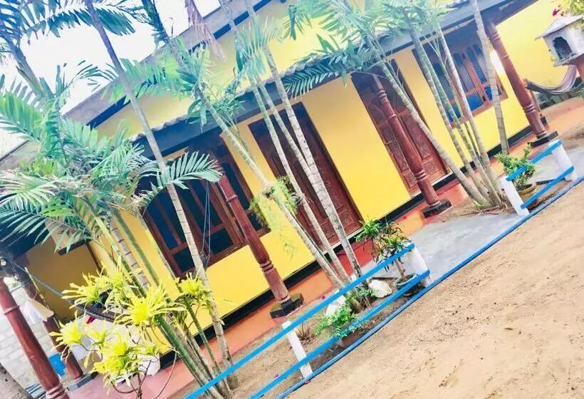 Shashini Beach Resort