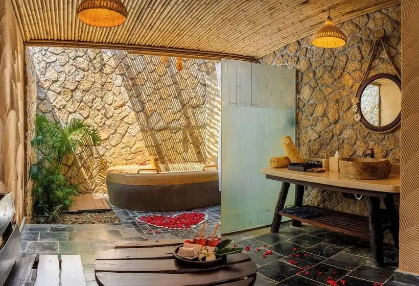 هتل Amiana Resort Cam Ranh