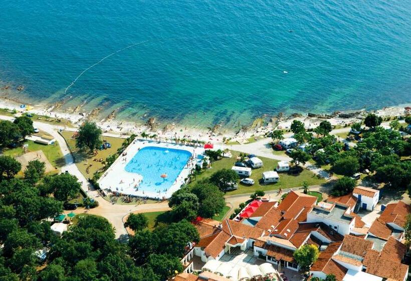 Отель Camping Ulika Mobile Homes   Naturist