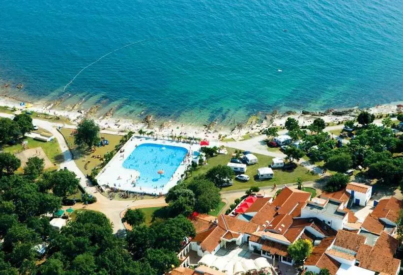 ホテル Camping Ulika Mobile Homes   Naturist