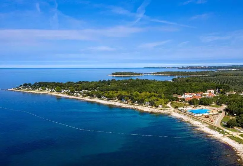 ホテル Camping Ulika Mobile Homes   Naturist