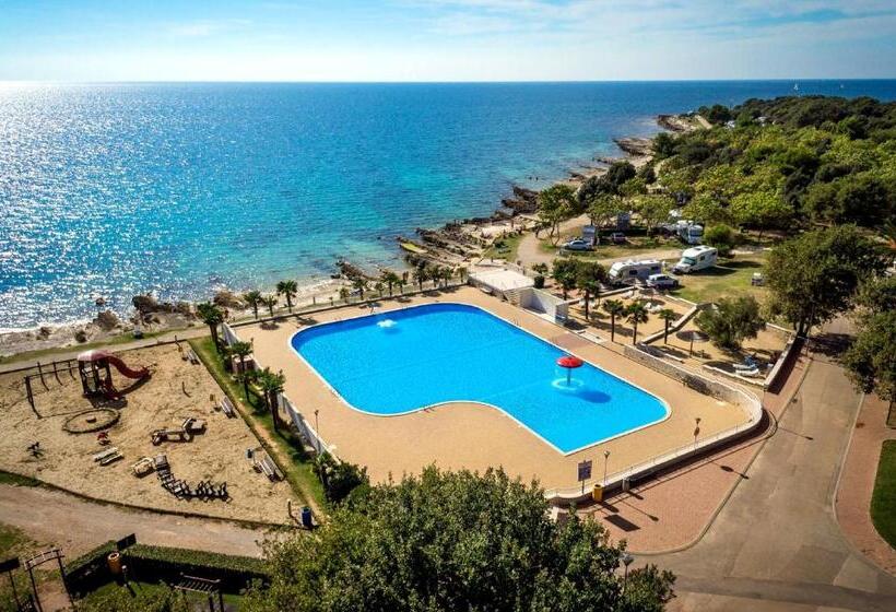 Отель Camping Ulika Mobile Homes   Naturist